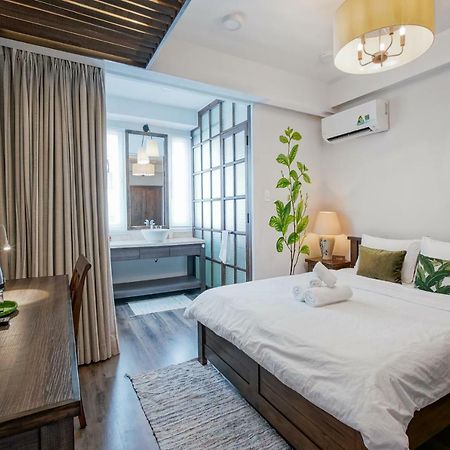Mira Moon - Calmette Bed & Breakfast Ho Chi Minh City Bagian luar foto