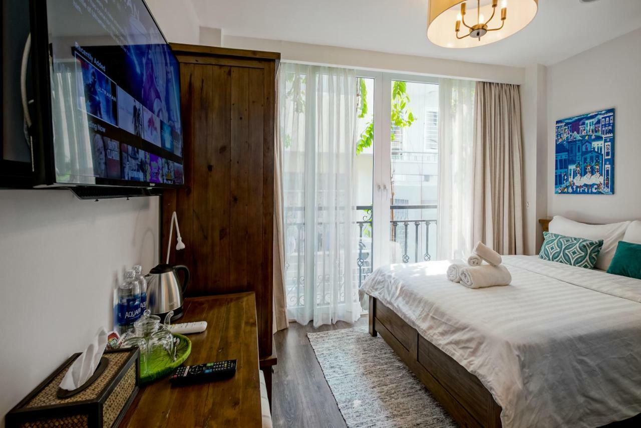 Mira Moon - Calmette Bed & Breakfast Ho Chi Minh City Bagian luar foto