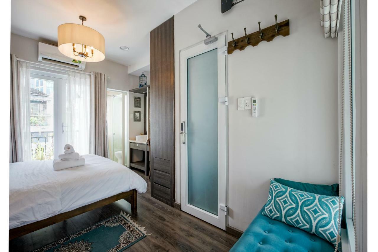 Mira Moon - Calmette Bed & Breakfast Ho Chi Minh City Bagian luar foto
