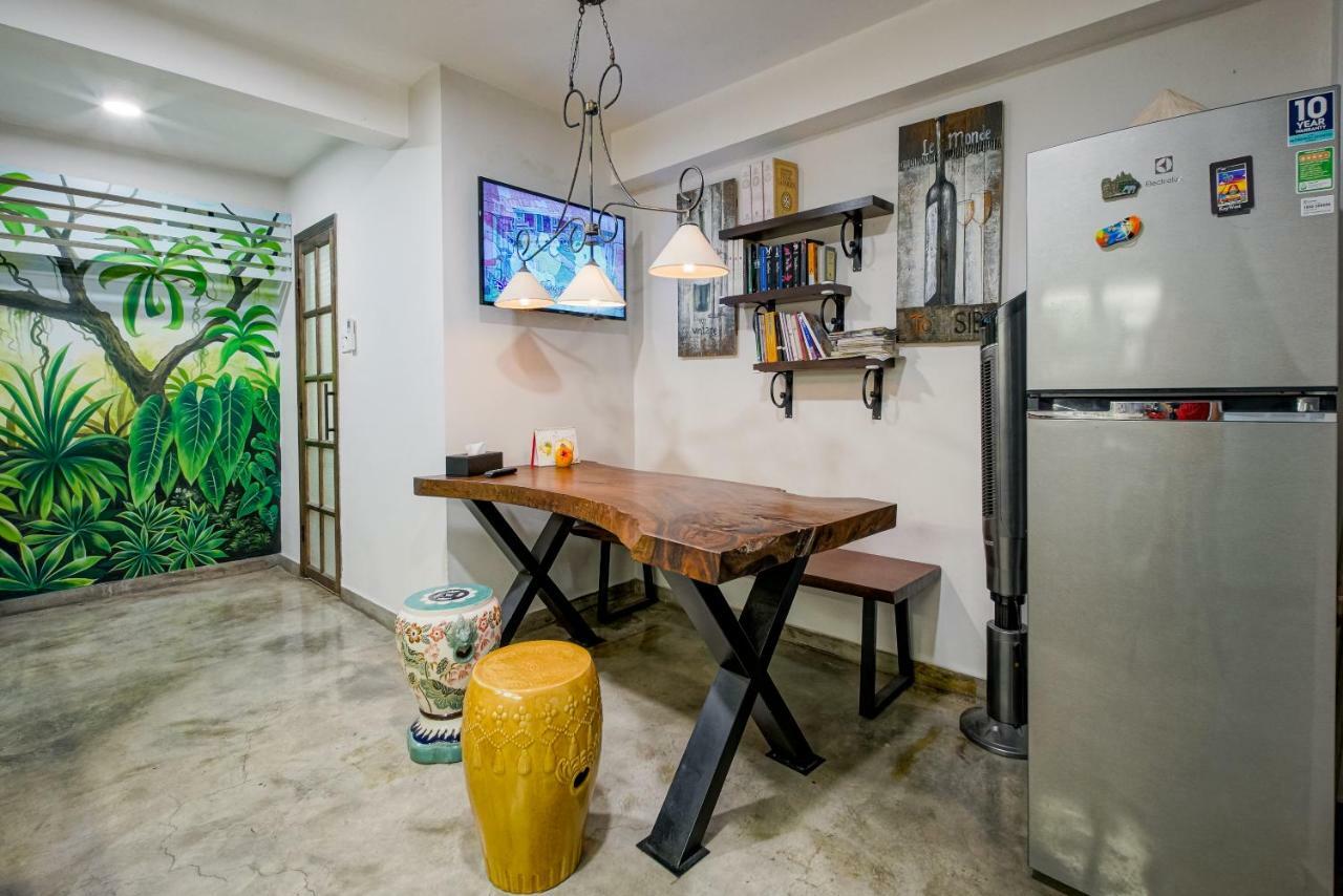 Mira Moon - Calmette Bed & Breakfast Ho Chi Minh City Bagian luar foto